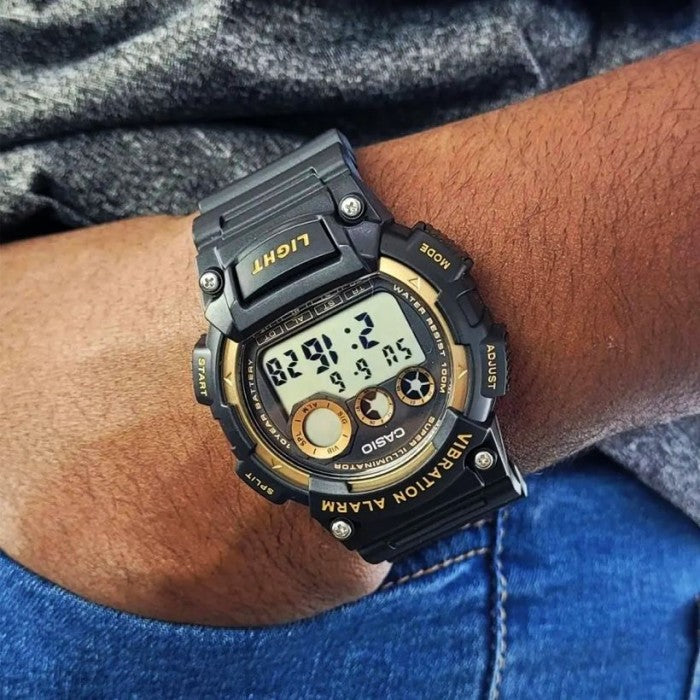 RELOJ CASIO W-735H-1A2V