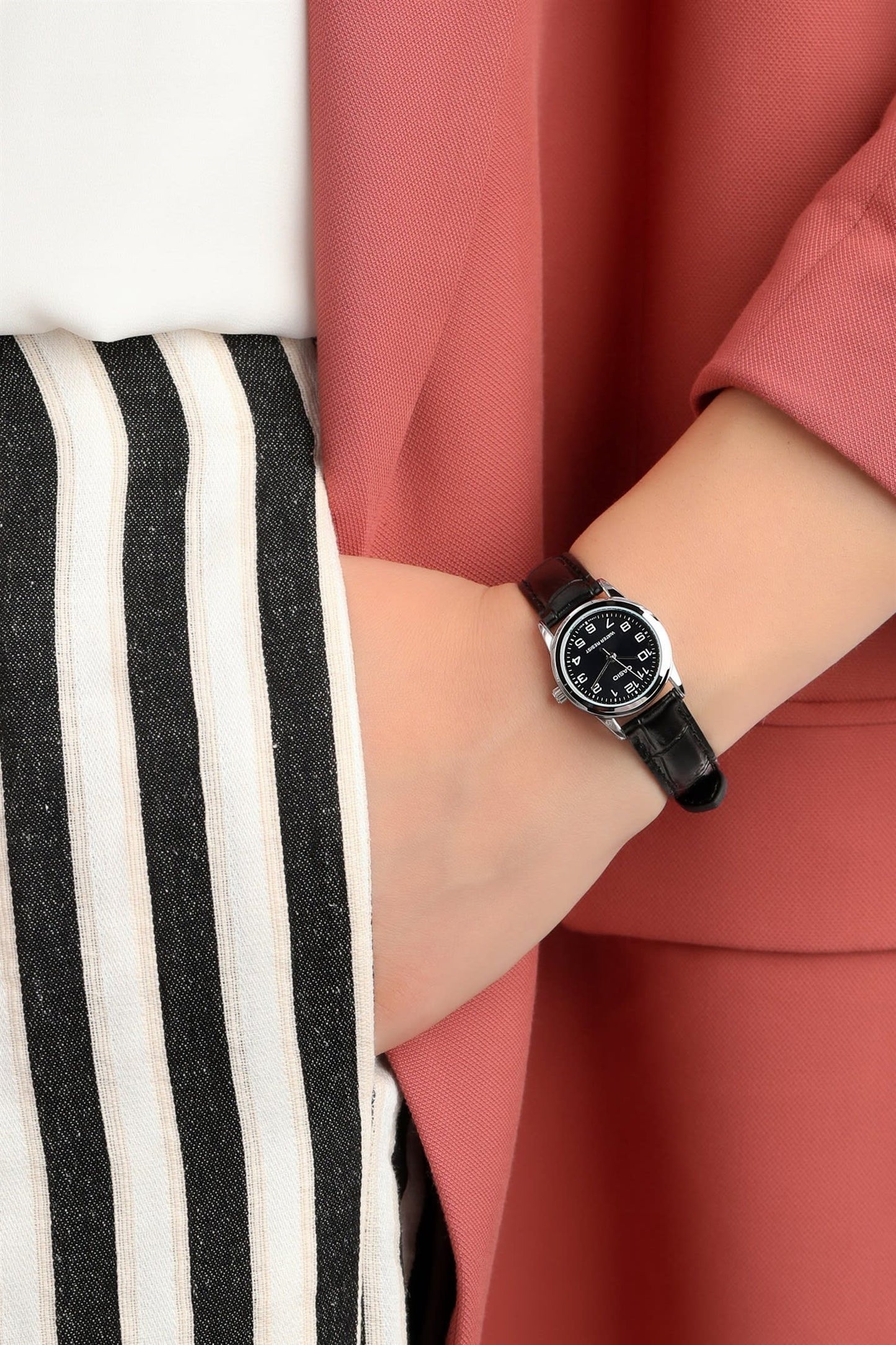 RELOJ CASIO LTP-V006L-1B